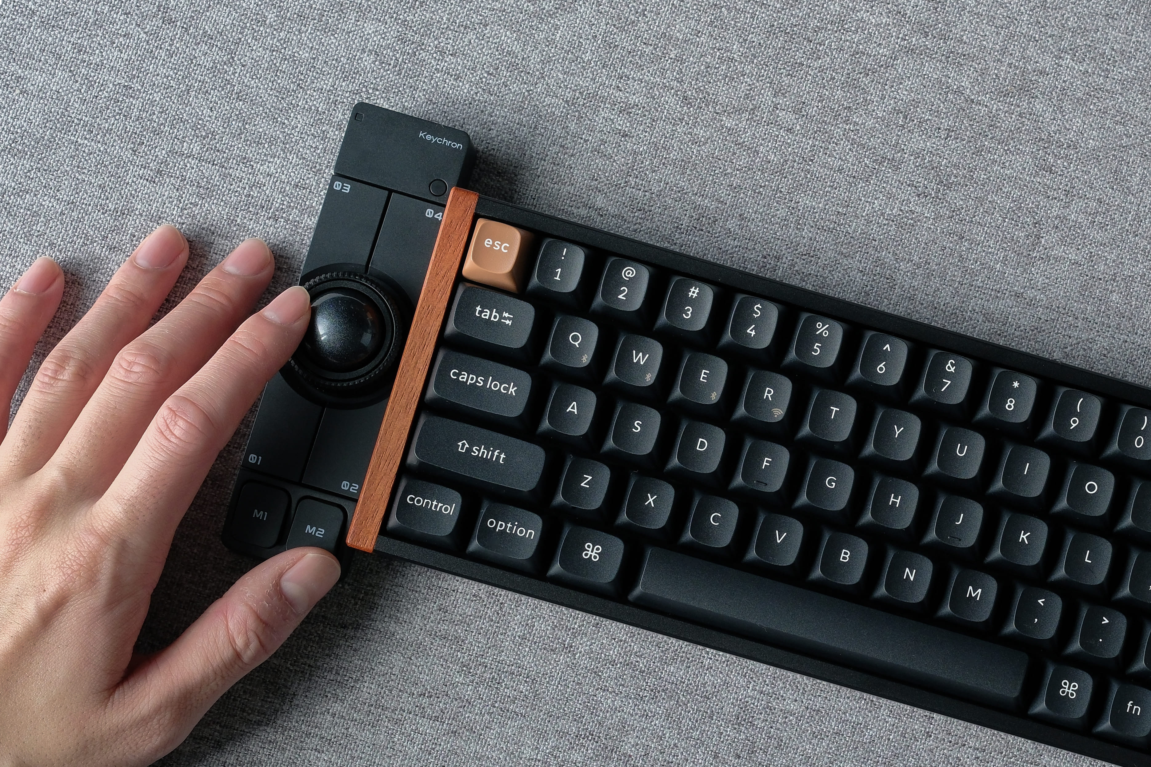 好評につき第2弾。デスクワーク3種の神器が一気に揃う「Nape Pro